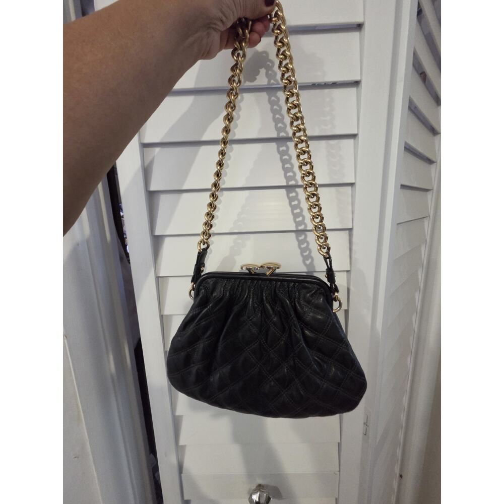 Marc Jacobs Black Quilted Kiss Lock Shoulder Bag Gold Chain Strap - Picture 2 of 14